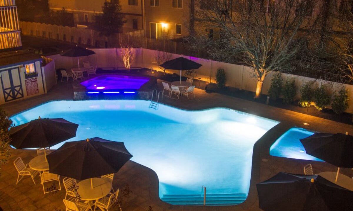 Photo of Outdoor in Avalon