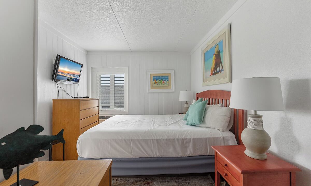 Photo of Bedroom in Avalon