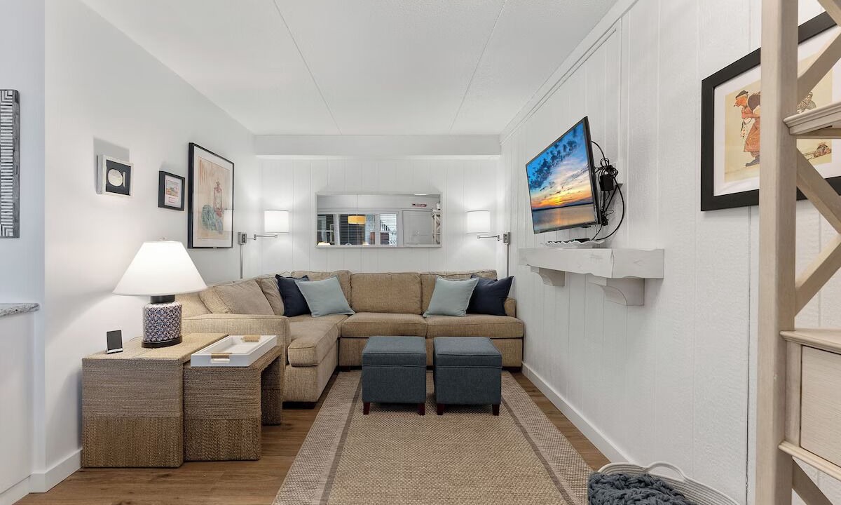 Photo of Livingroom in Avalon