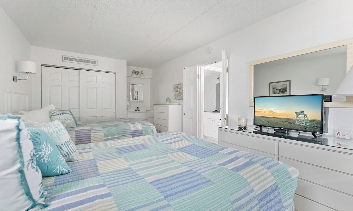 Photo of Bedroom in Avalon