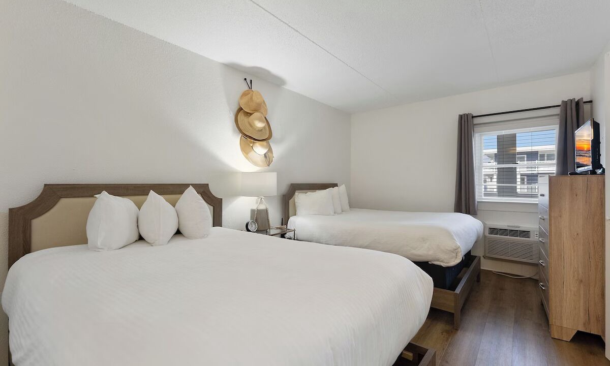 Photo of Bedroom in Avalon