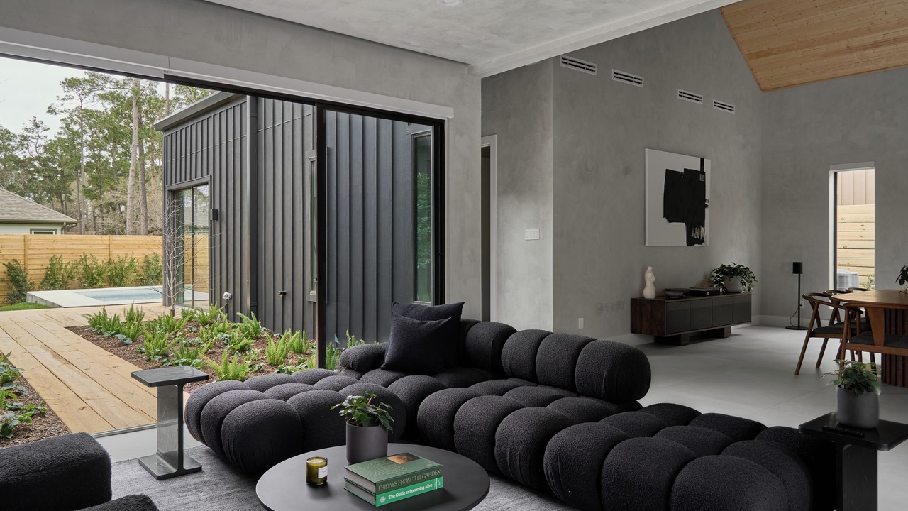 Photo of Livingroom in Conroe