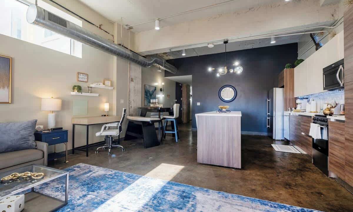 Photo of Livingroom in Downtown Dallas