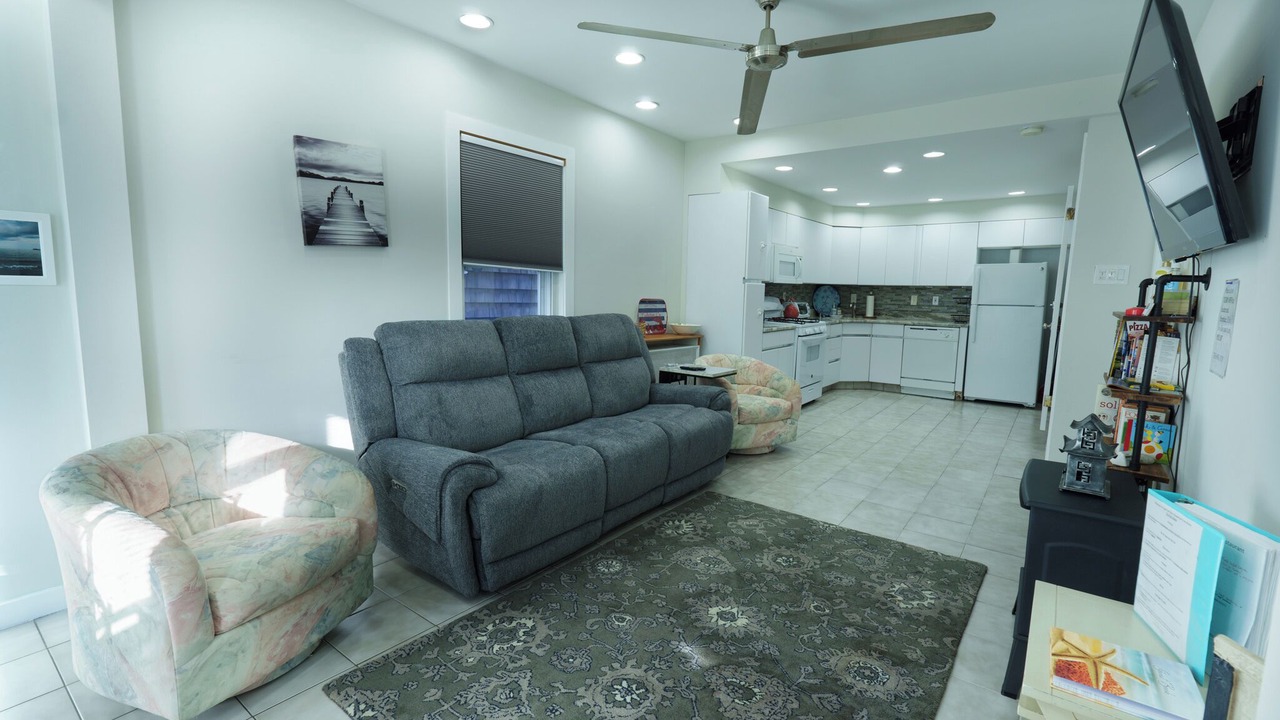 Photo of Livingroom in Revere