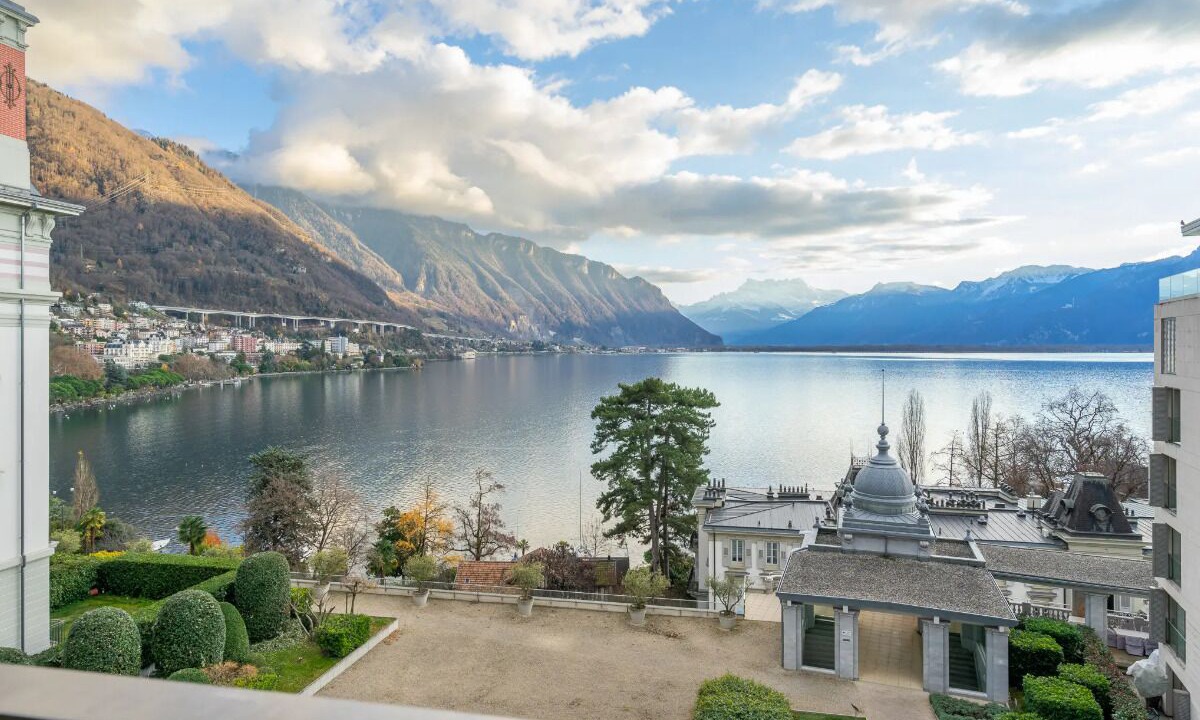 Photo of Others in Montreux