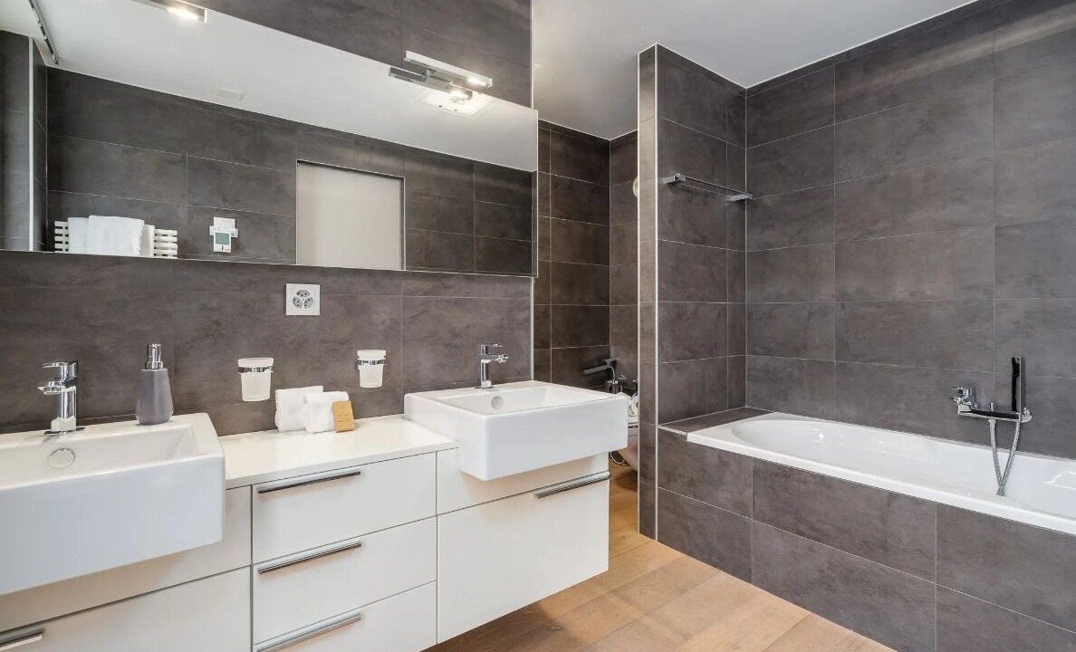 Photo of Bathroom in Montreux