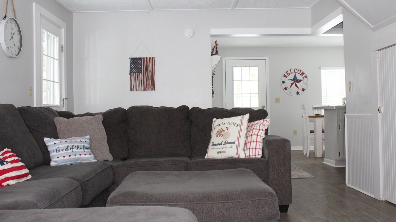 Photo of Livingroom in Indian River