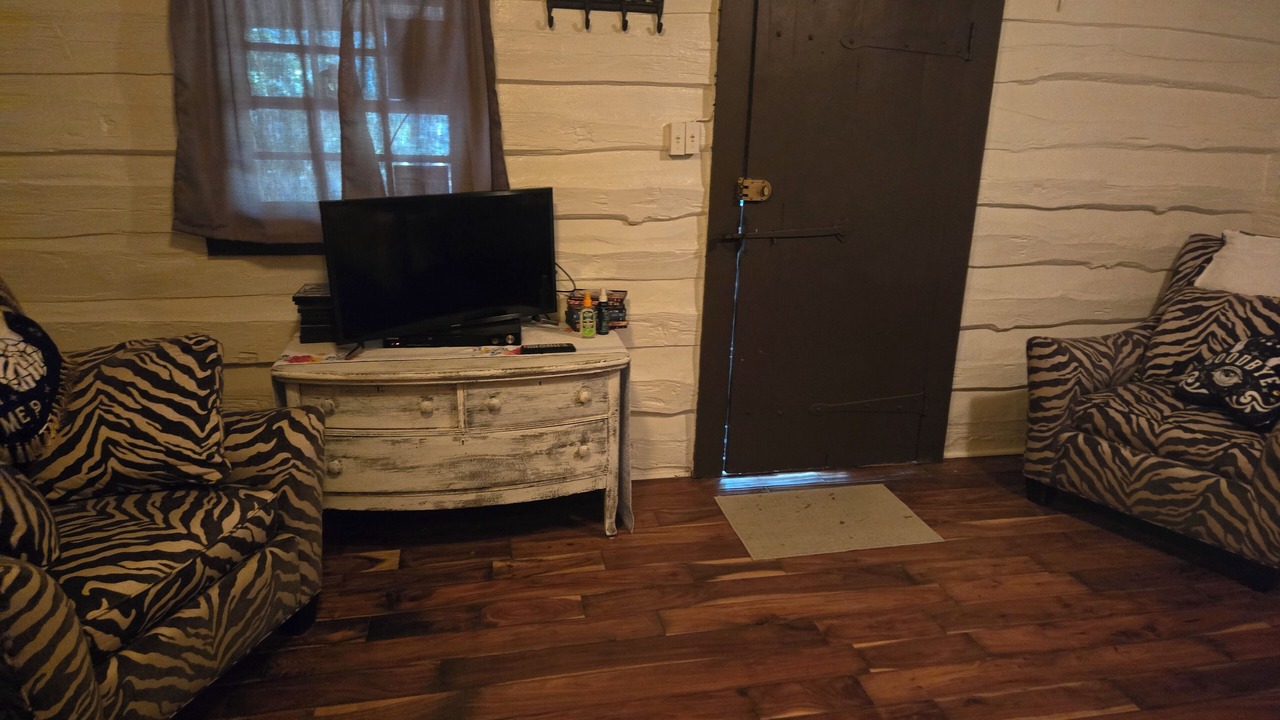 Photo of Livingroom in Broken Arrow