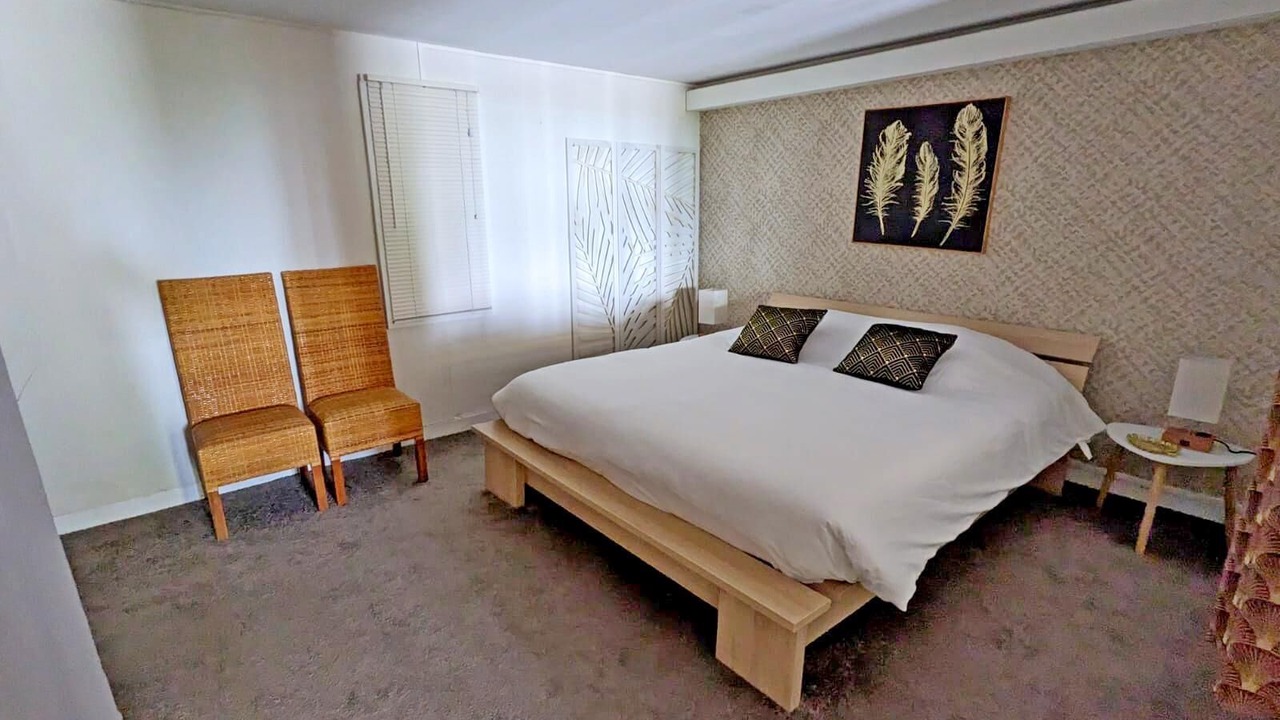 Photo of Bedroom in Carlus