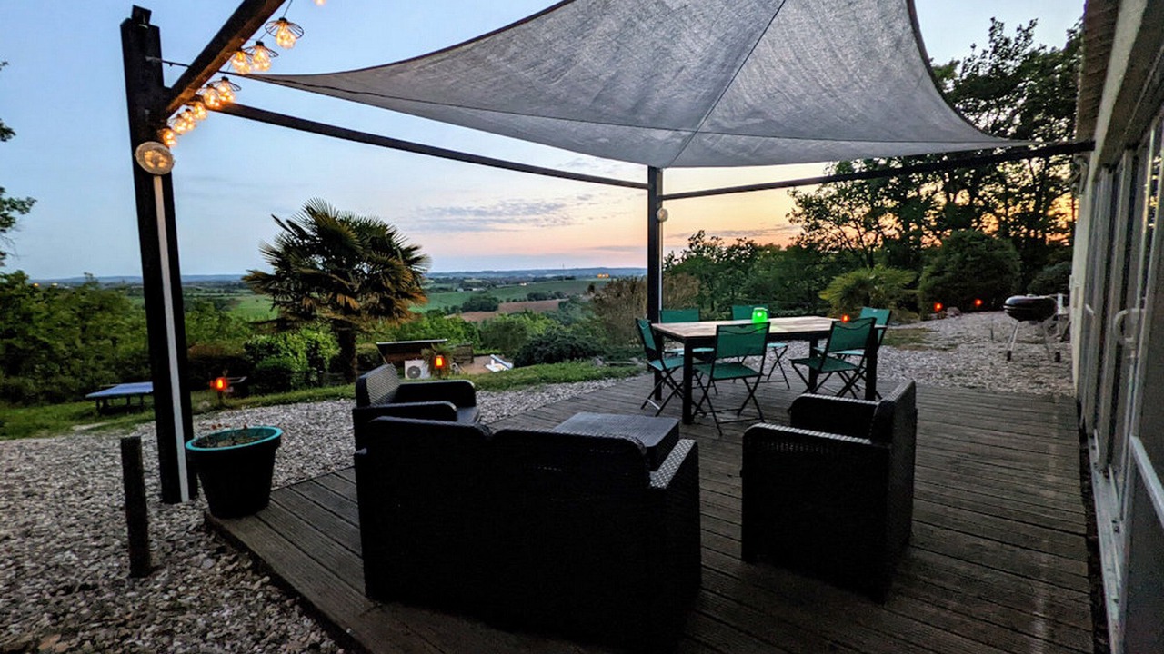 Photo of Outdoor in Carlus