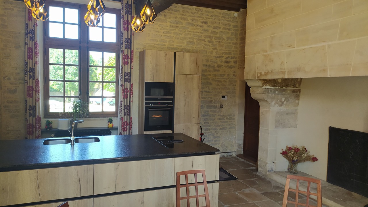 Photo of Kitchen in Crepon