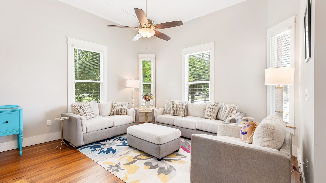 Photo of Livingroom in Covington