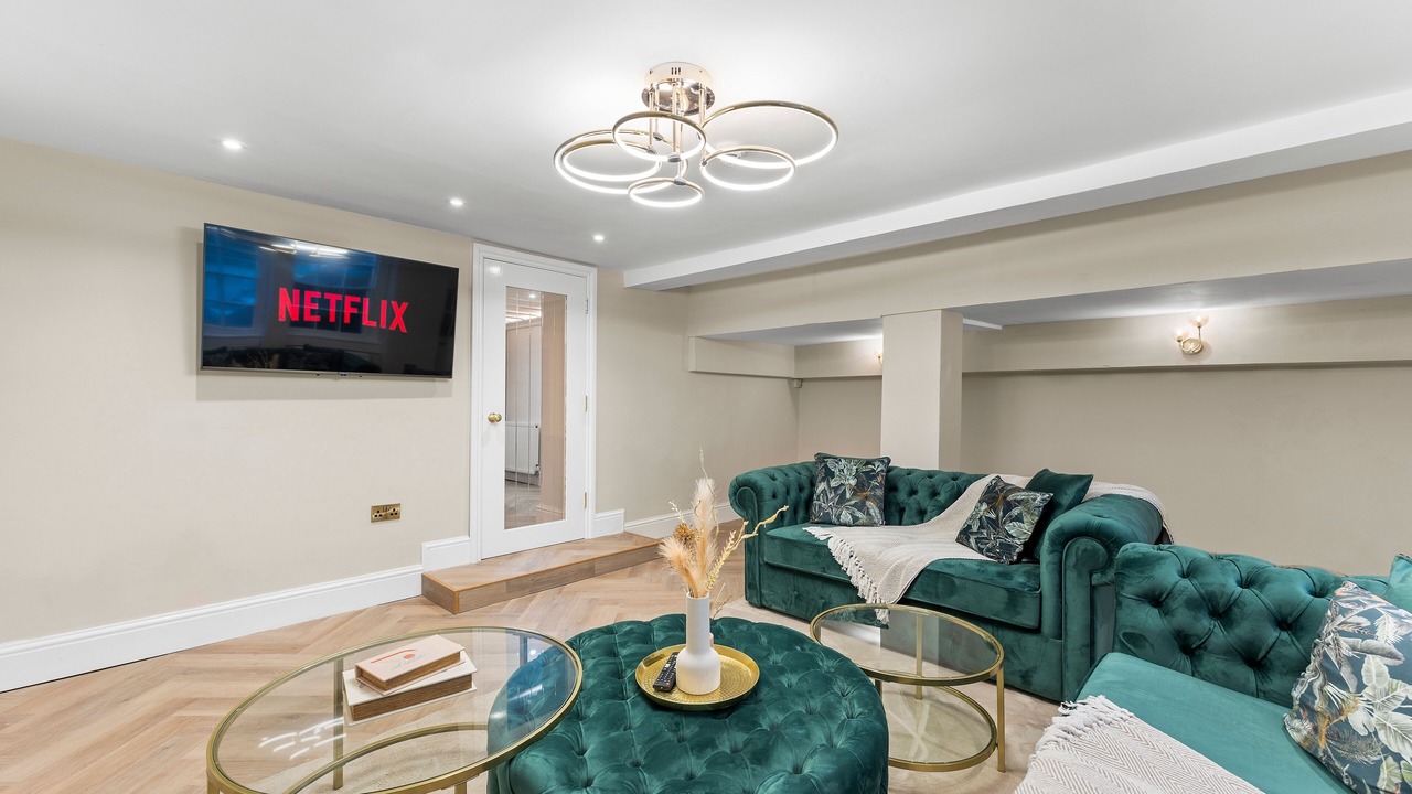 Photo of Livingroom in Bath