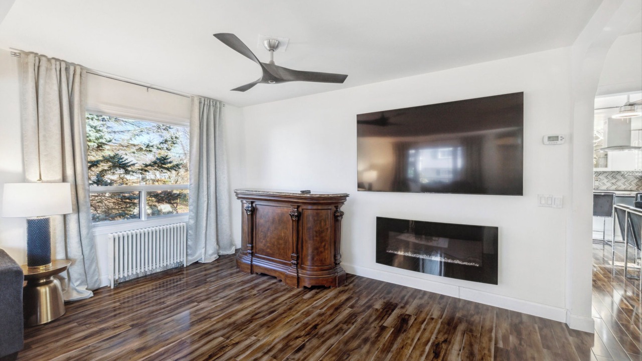 Photo of Livingroom in Crystal Beach