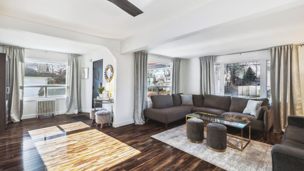 Photo of Livingroom in Crystal Beach