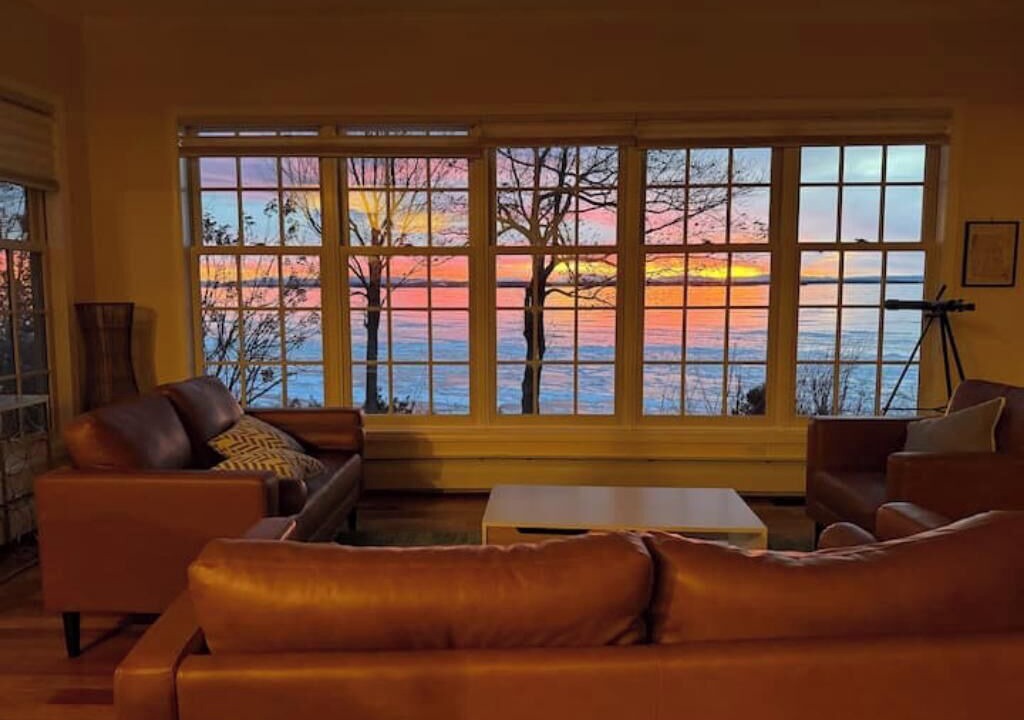 Photo of Livingroom in Chittenden County