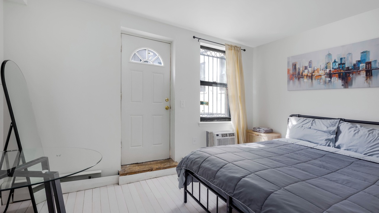 Photo of Bedroom in Harlem