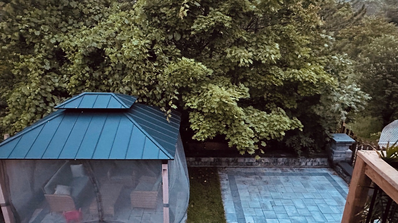 Photo of Patio Balcony in Oshawa