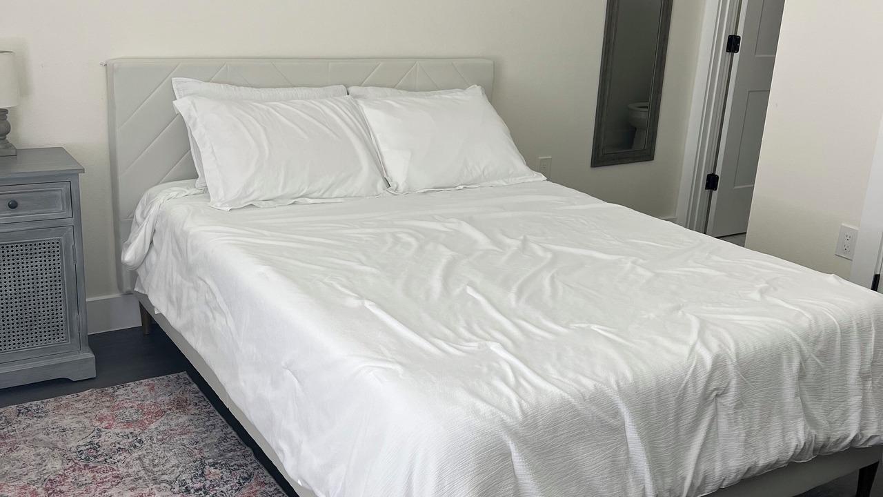 Photo of Bedroom in Deer Creek Ranch