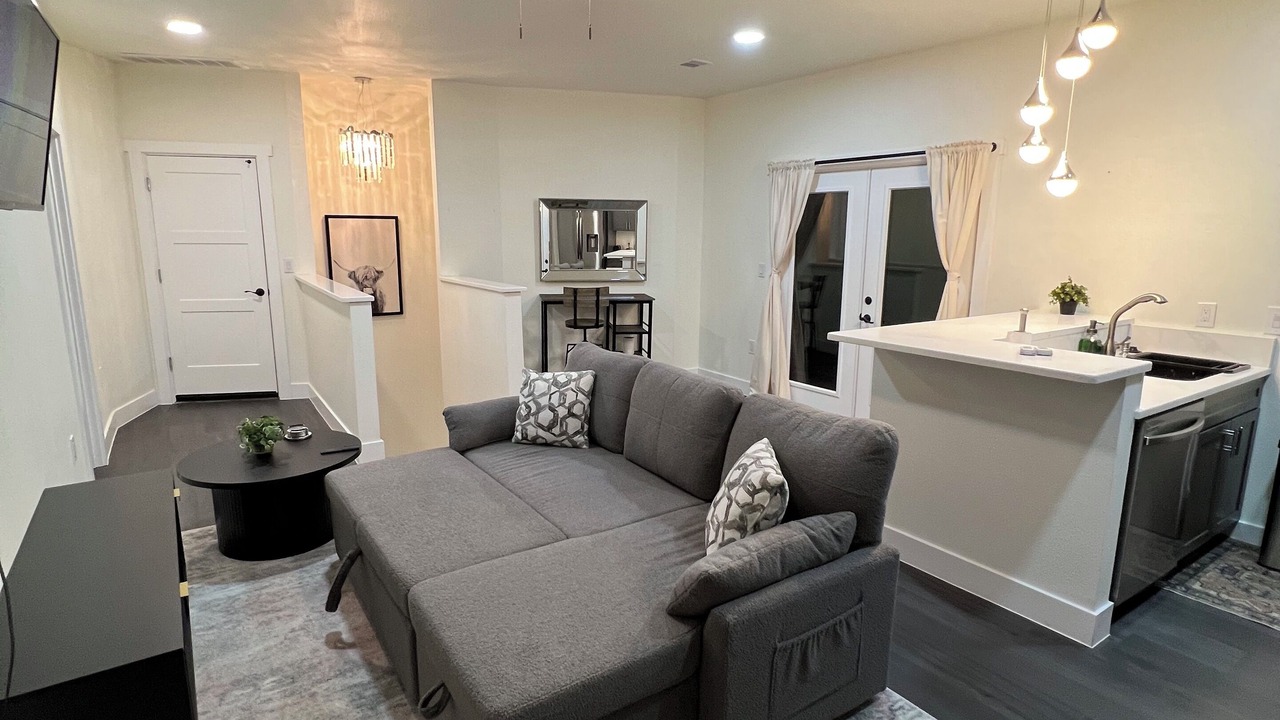 Photo of Livingroom in Deer Creek Ranch