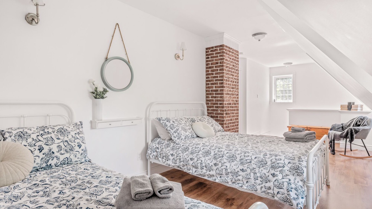 Photo of Bedroom in Mandeville