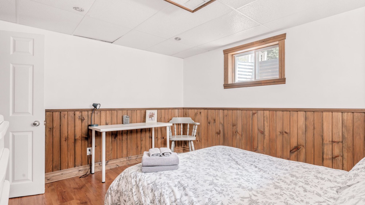 Photo of Bedroom in Mandeville
