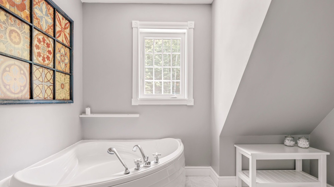 Photo of Bathroom in Mandeville