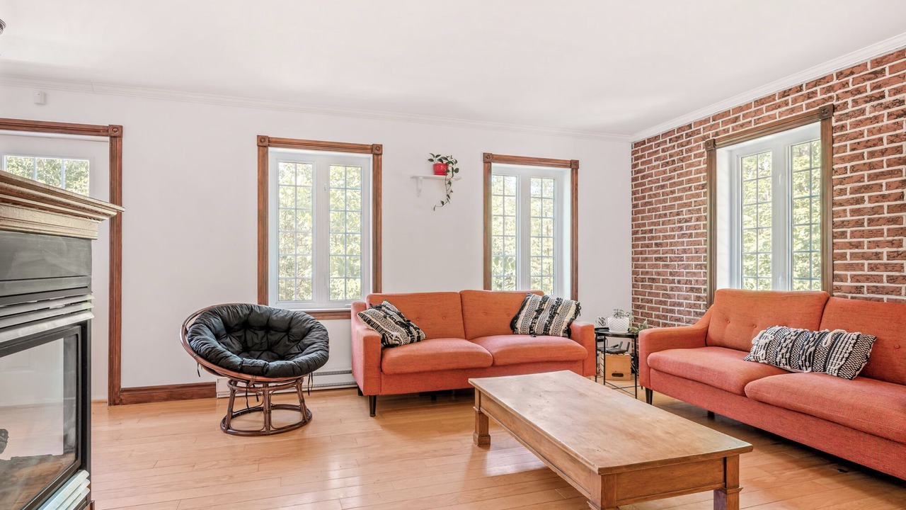 Photo of Livingroom in Mandeville