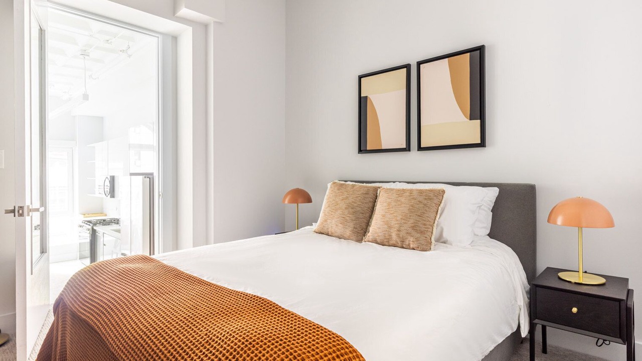 Photo of Bedroom in Downtown Chicago