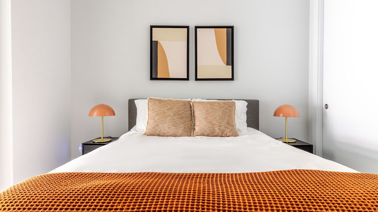 Photo of Bedroom in Downtown Chicago