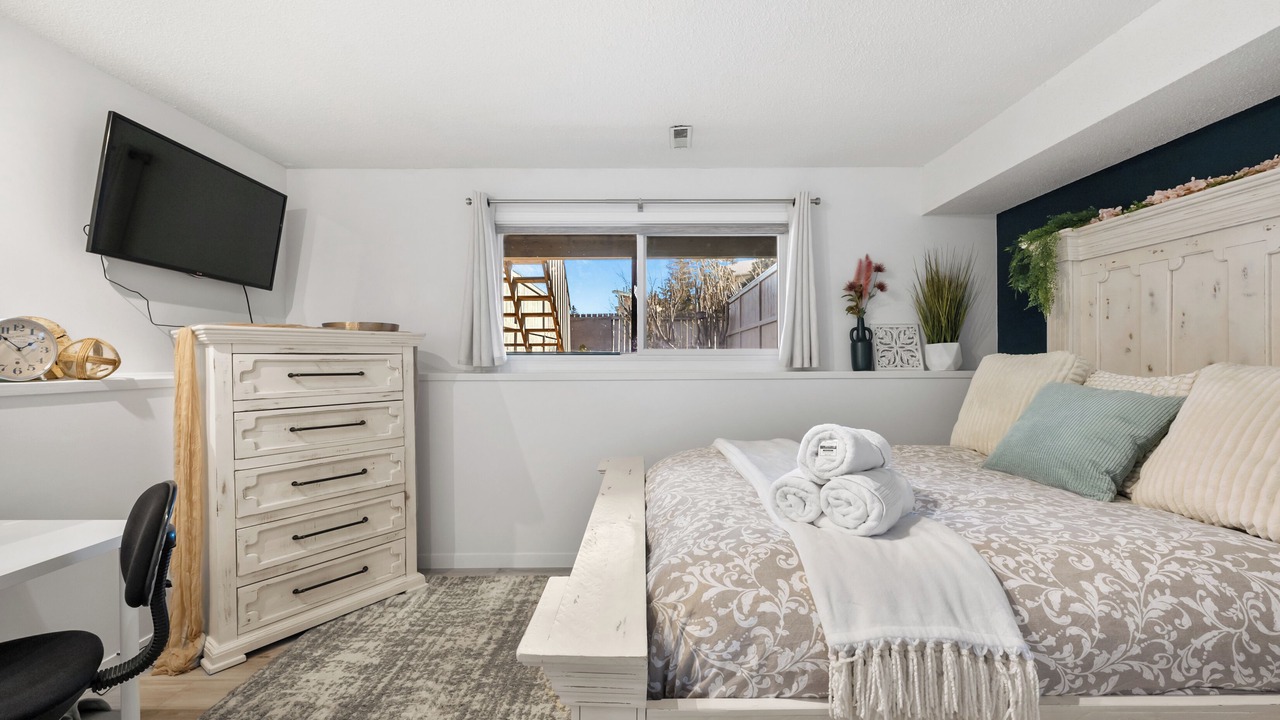 Photo of Bedroom in Northwest Calgary