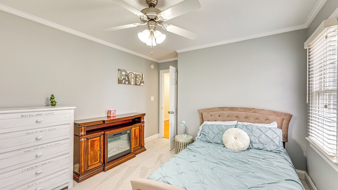 Photo of Bedroom in Southeast Raleigh