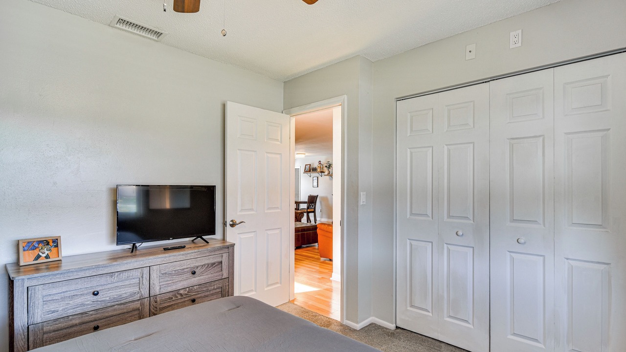 Photo of Bedroom in Largo
