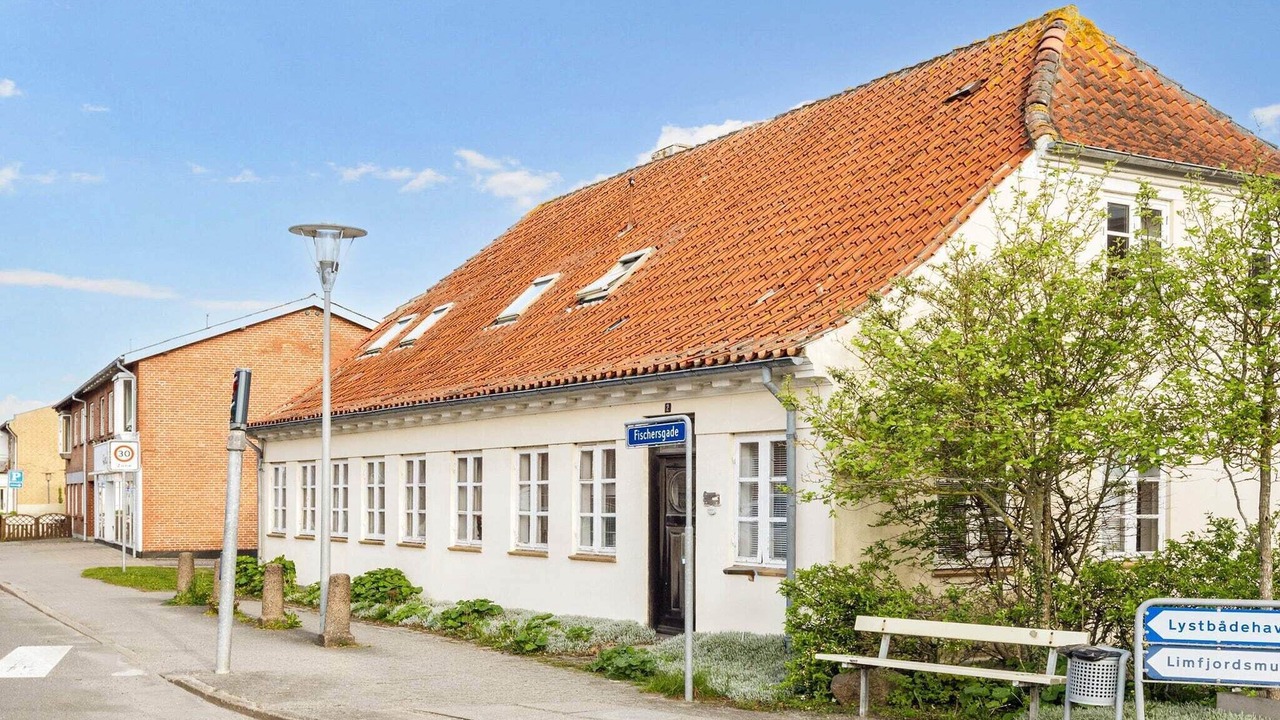 Photo of Outdoor in Logstor