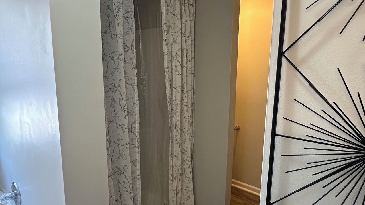 Photo of Bathroom in Peach Orchard