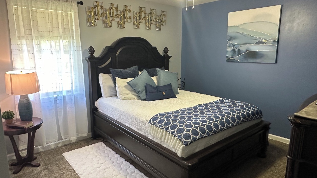 Photo of Bedroom in Peach Orchard