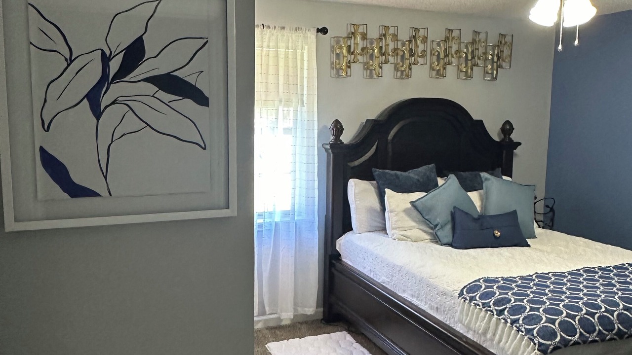Photo of Bedroom in Peach Orchard