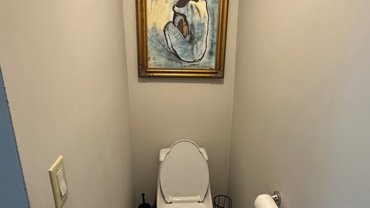 Photo of Bathroom in Peach Orchard