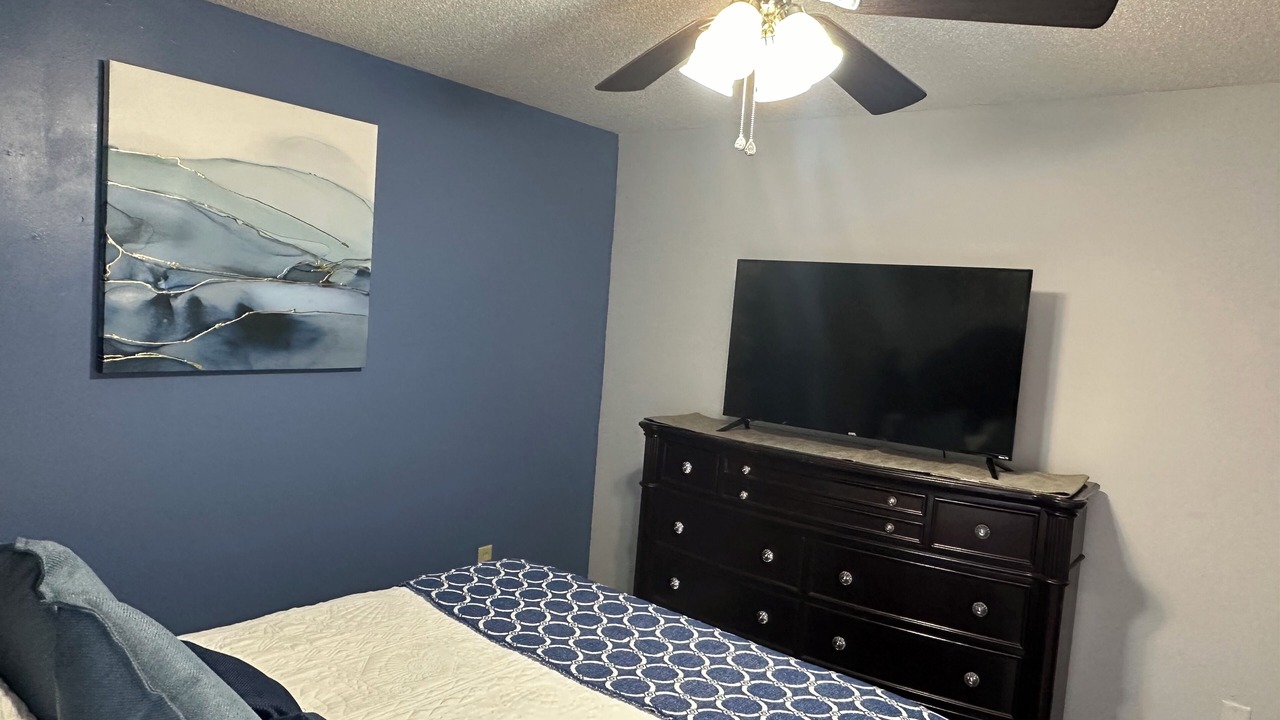 Photo of Bedroom in Peach Orchard