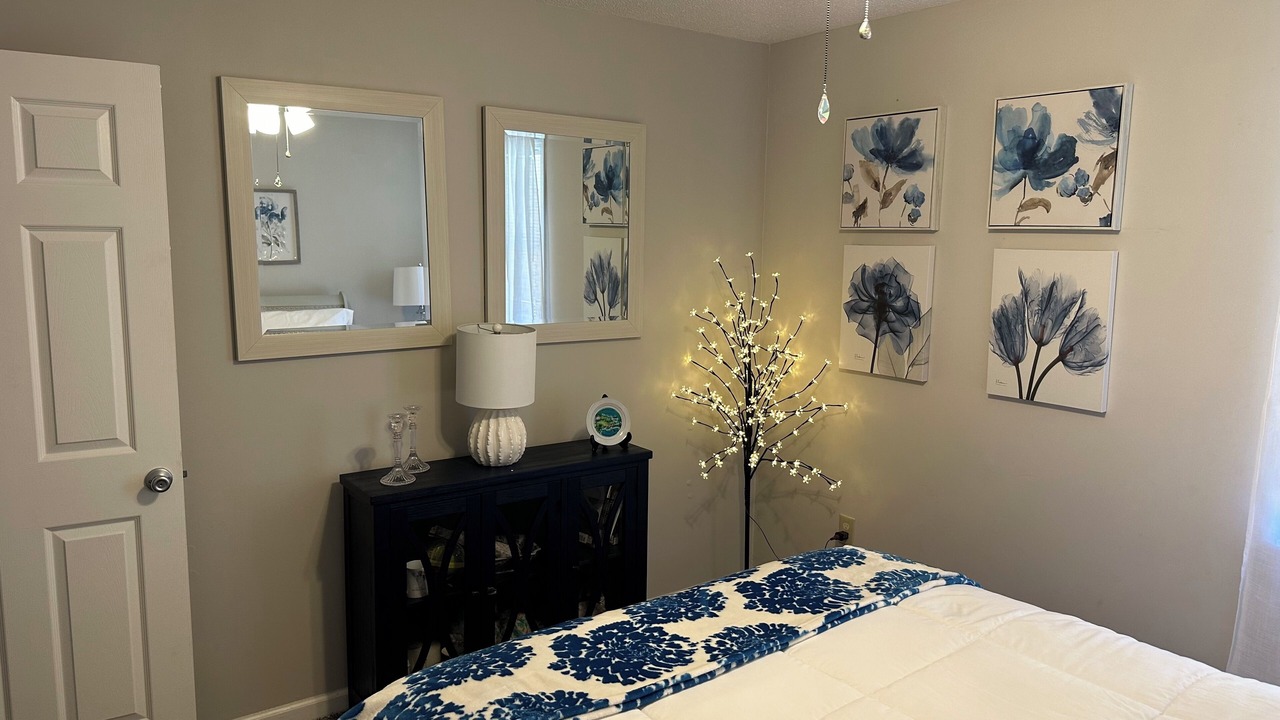 Photo of Bedroom in Peach Orchard