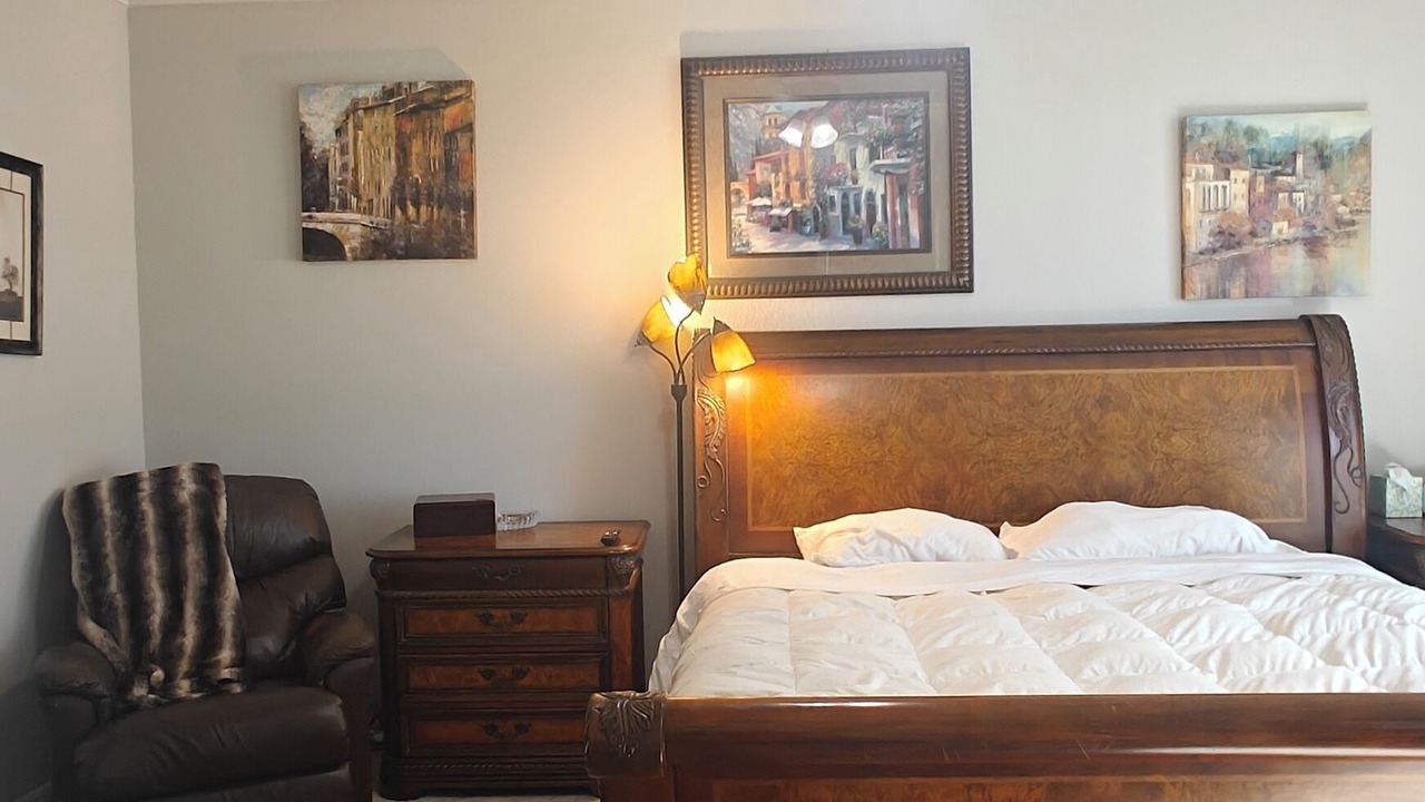 Photo of Bedroom in Navasota