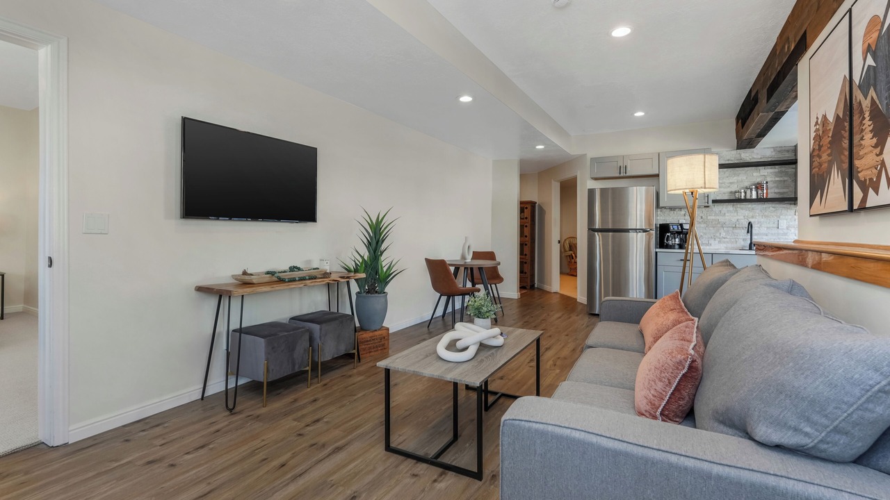 Photo of Bedroom in Sandy
