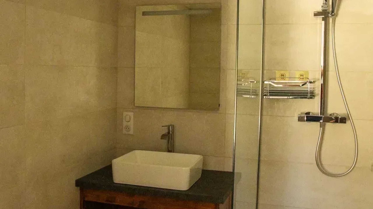 Photo of Bathroom in Castels