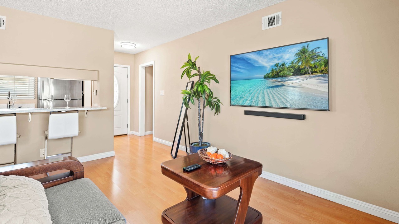 Photo of Livingroom in Upland