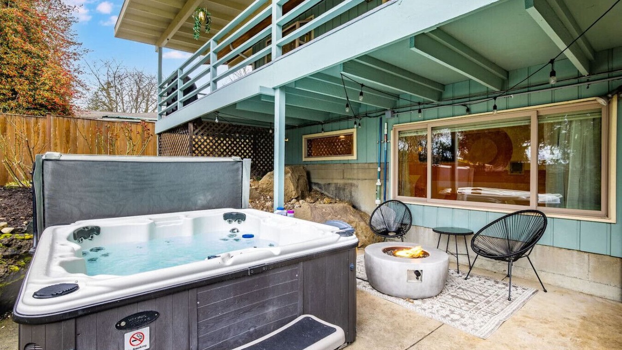 Photo of Patio Balcony in White Center