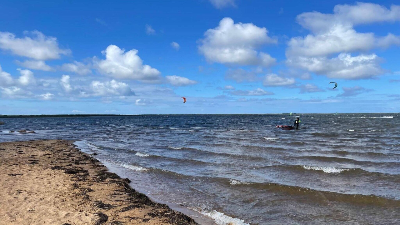 Photo of Others in Houvig Strand
