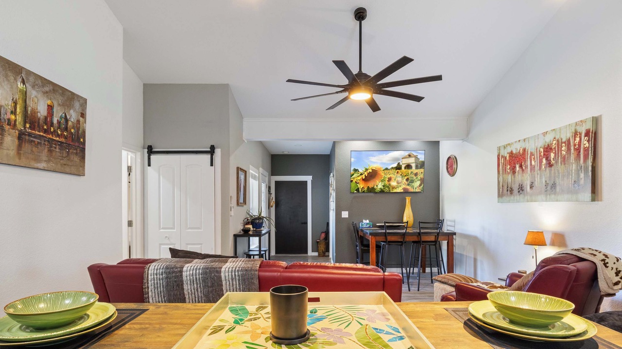 Photo of Bedroom in Linn Creek