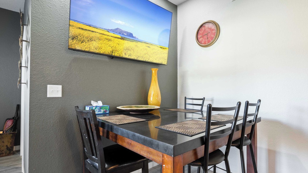 Photo of Livingroom in Linn Creek