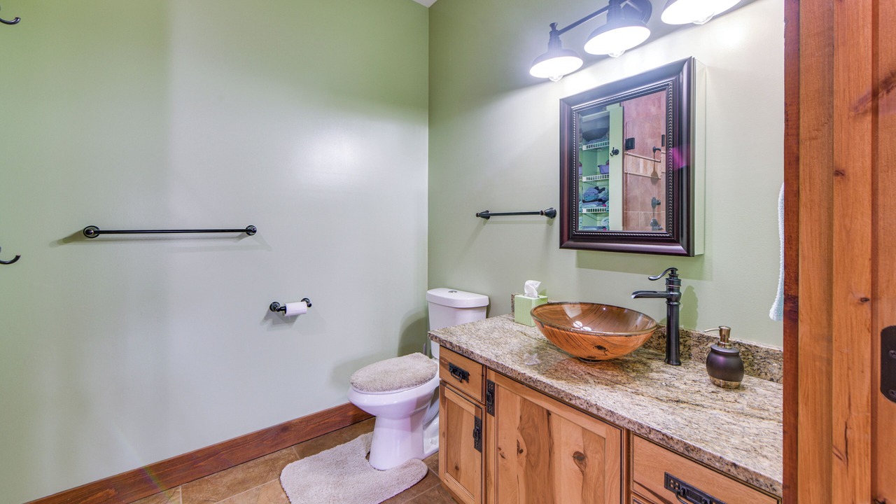 Photo of Bathroom in Pine Mountain