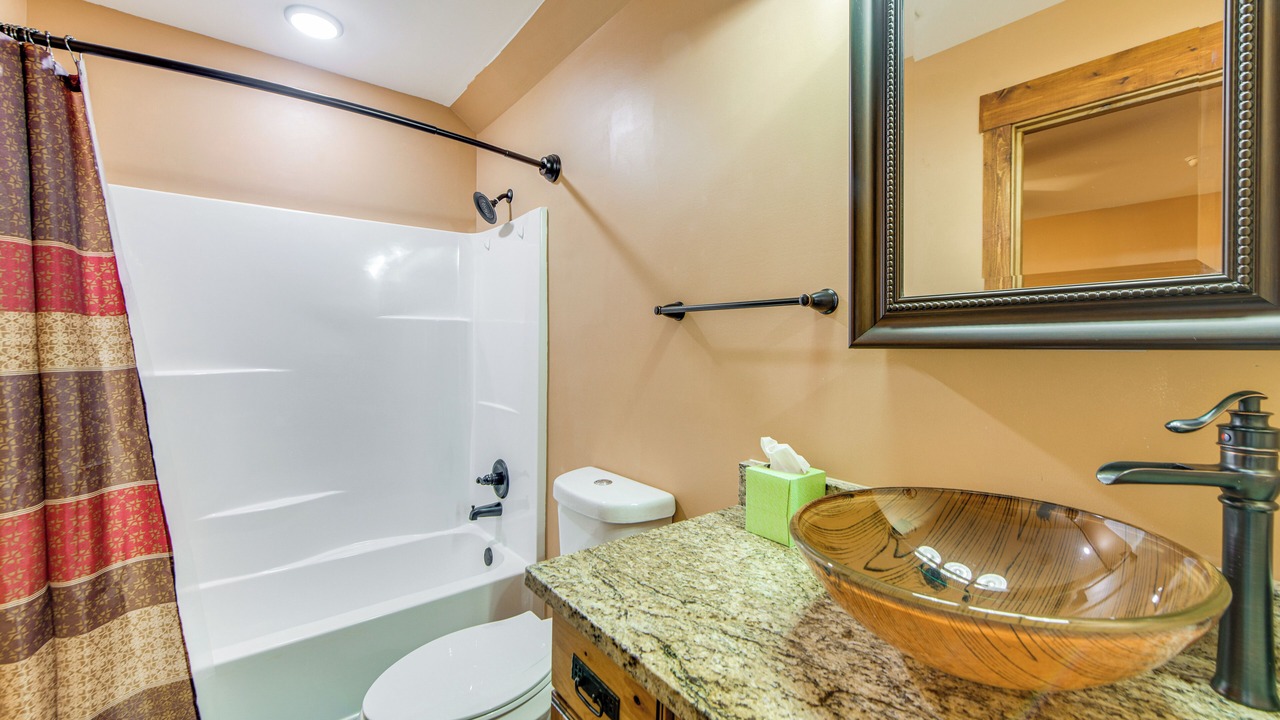 Photo of Bathroom in Pine Mountain